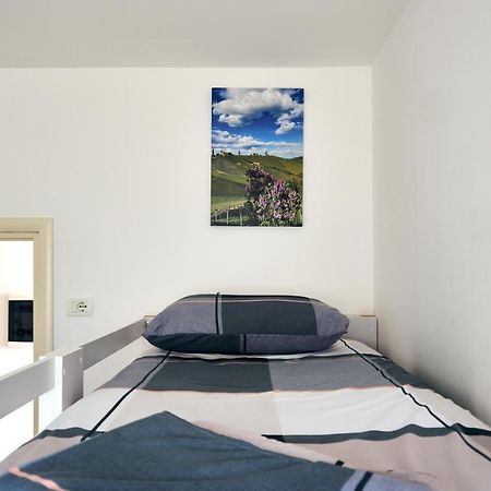 Central Beach Apartment Саранде Екстериор снимка