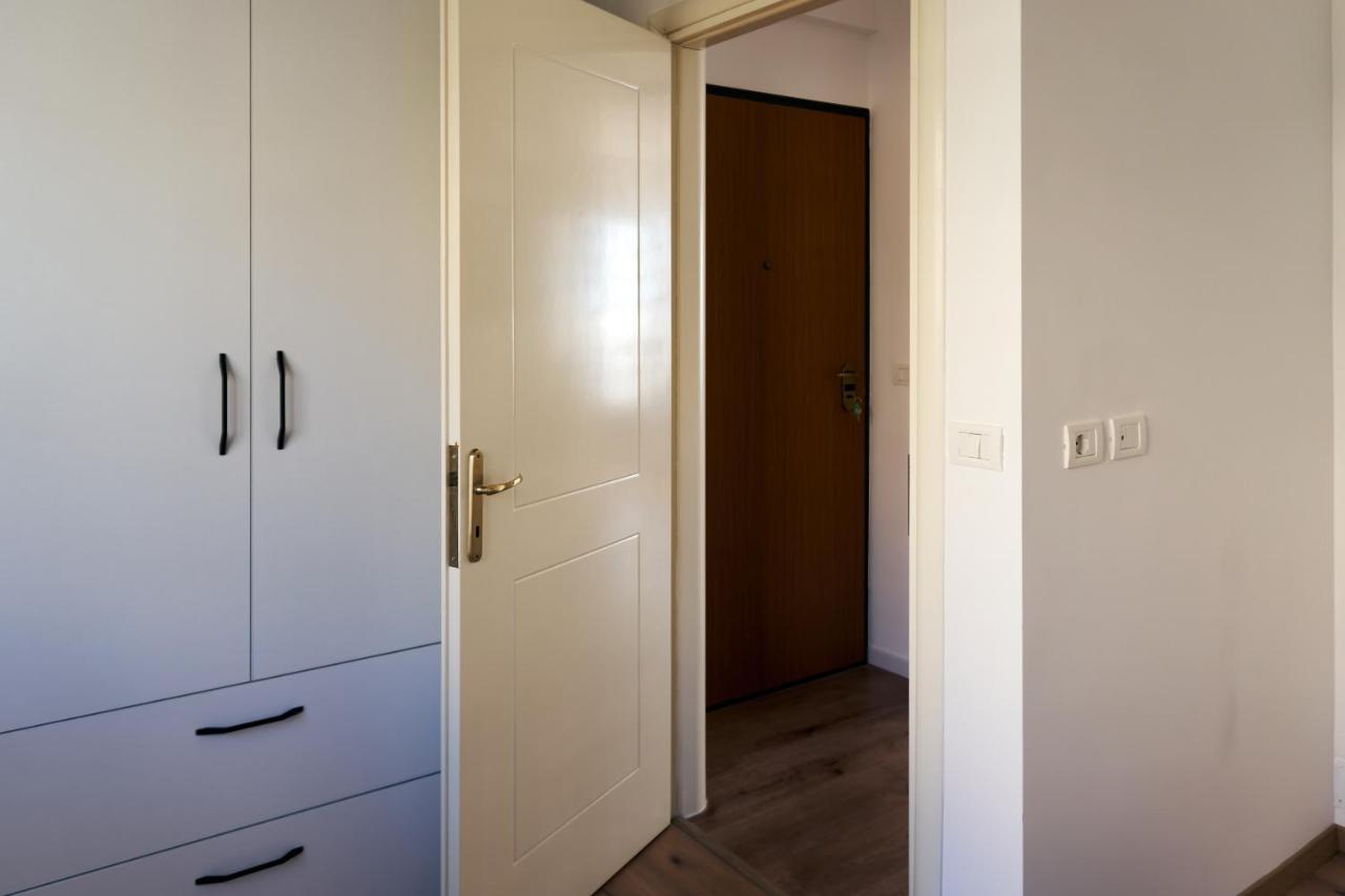 Central Beach Apartment Саранде Екстериор снимка