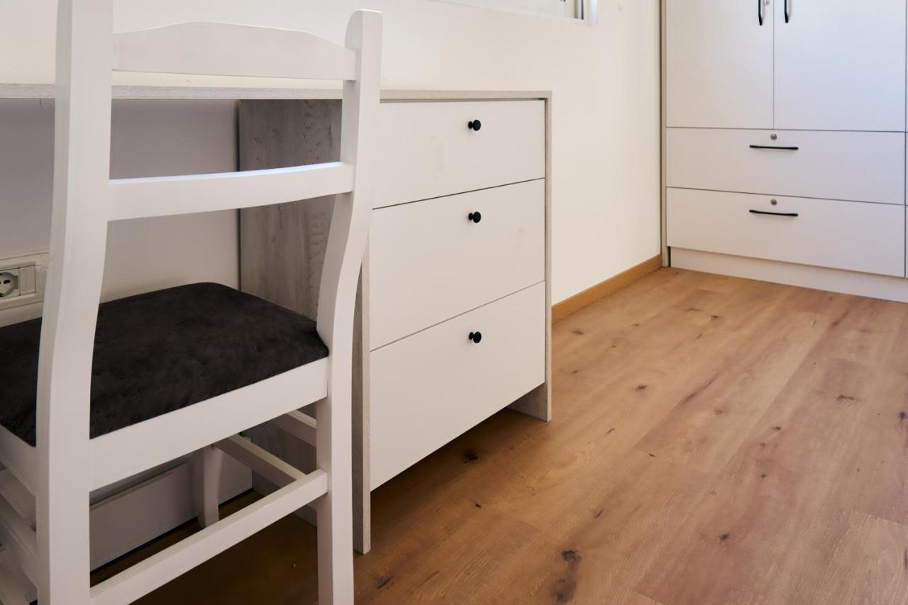 Central Beach Apartment Саранде Екстериор снимка