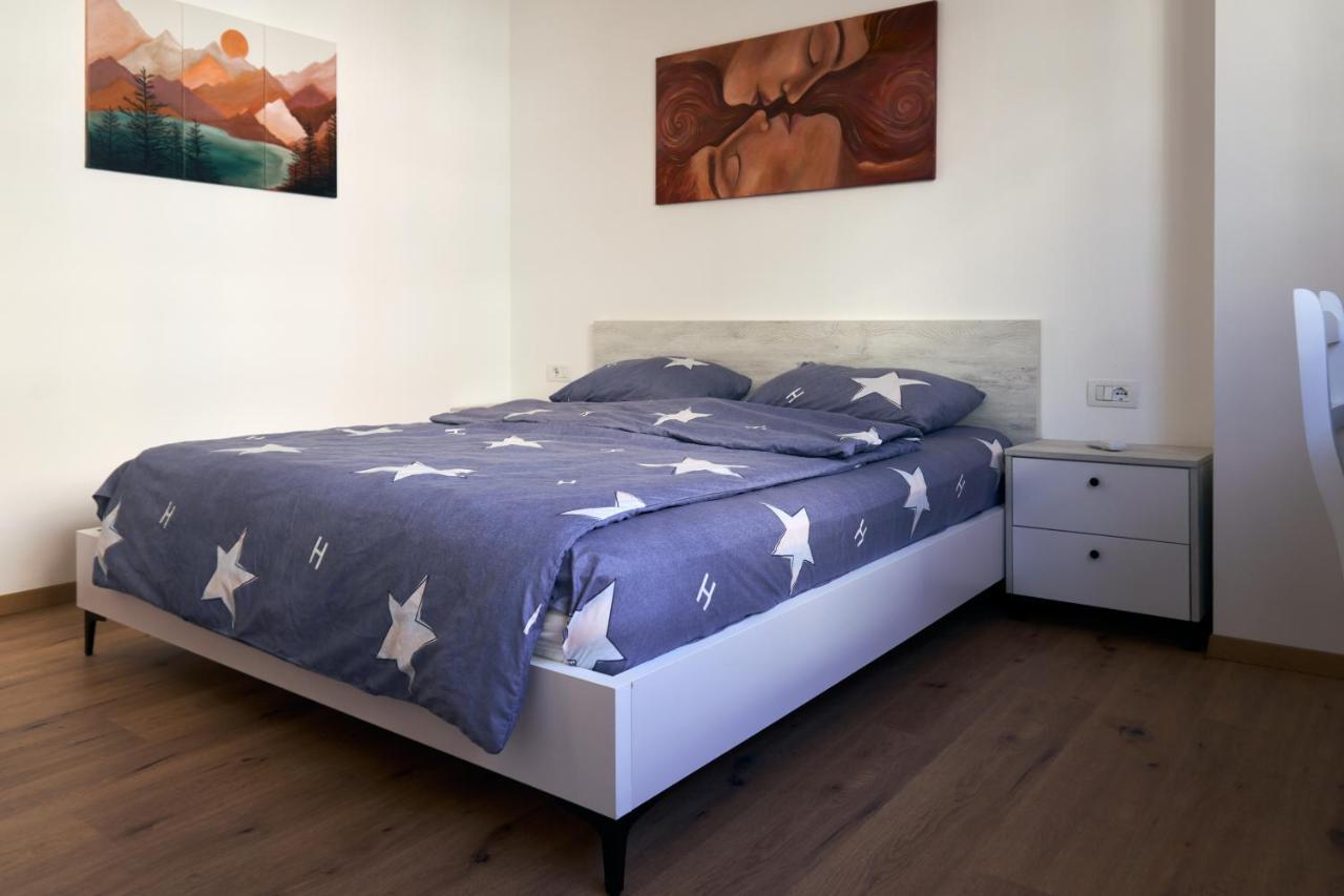 Central Beach Apartment Саранде Екстериор снимка