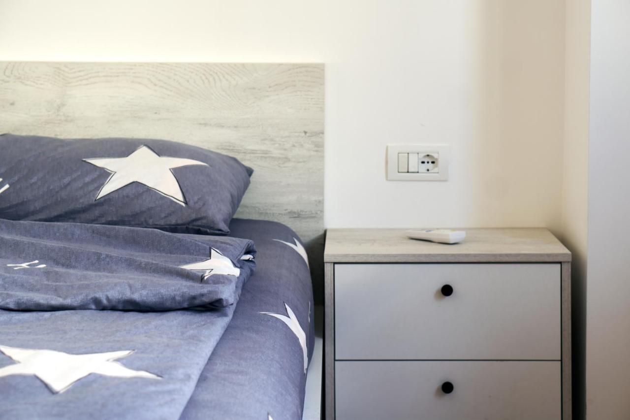 Central Beach Apartment Саранде Екстериор снимка
