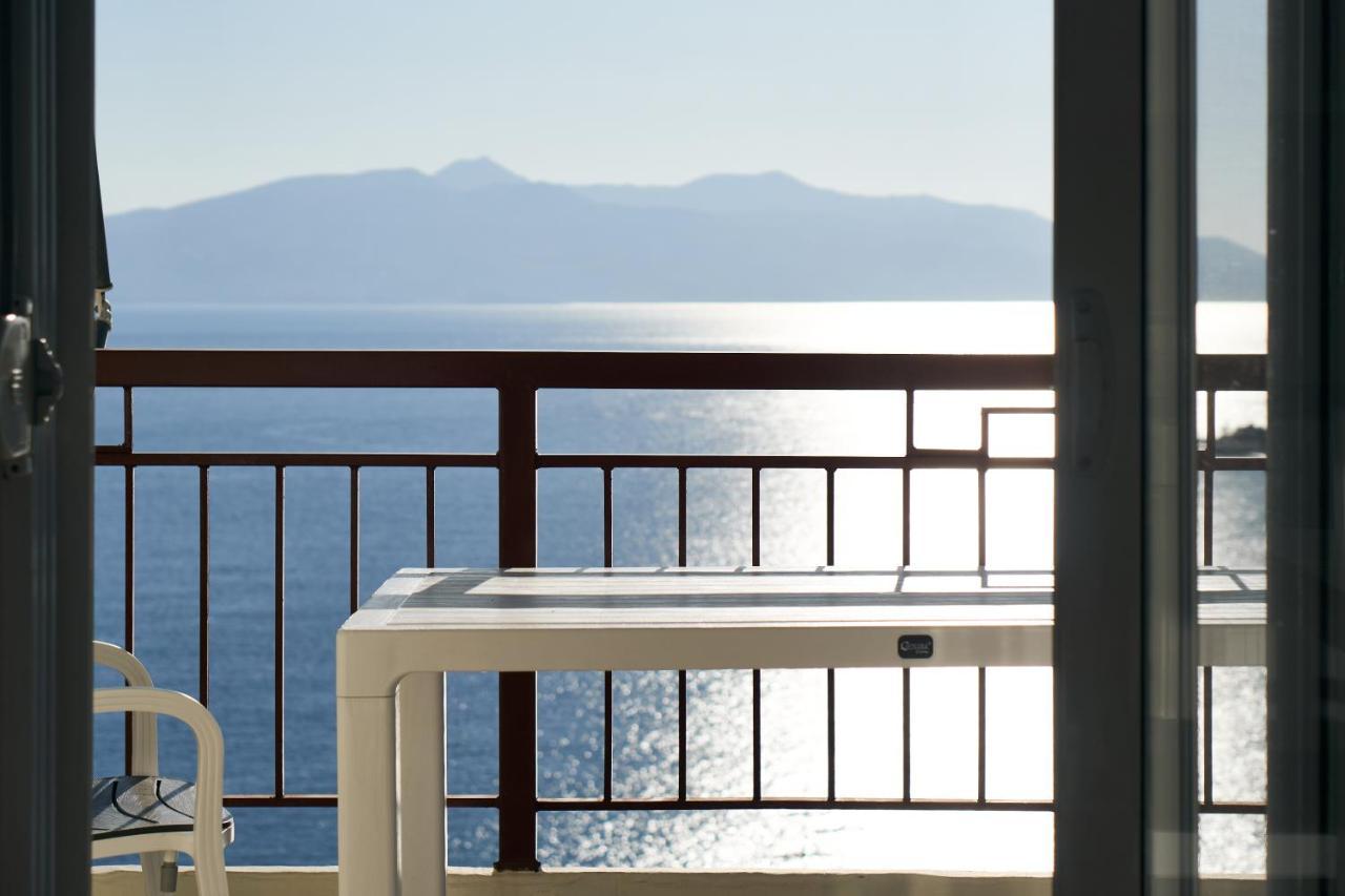 Central Beach Apartment Саранде Екстериор снимка